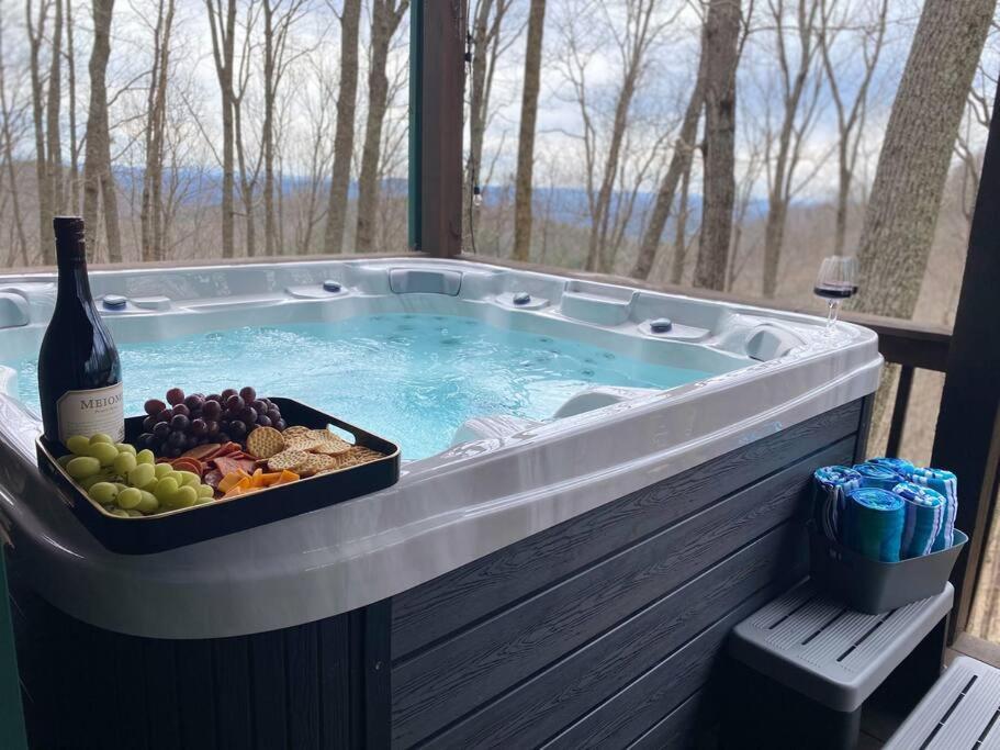 Mtn Cabin Sleeps 10 - 5 Mins To Fishing & Camping Ellijay Eksteriør bilde