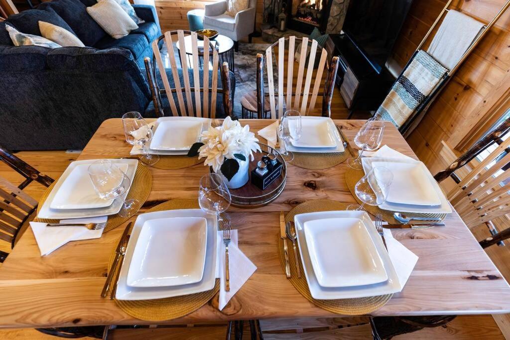 Mtn Cabin Sleeps 10 - 5 Mins To Fishing & Camping Ellijay Eksteriør bilde